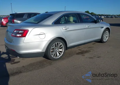 2013 Ford Taurus Limited z USA, uszkodzony, nr VIN 1FAHP2F8XDG102318